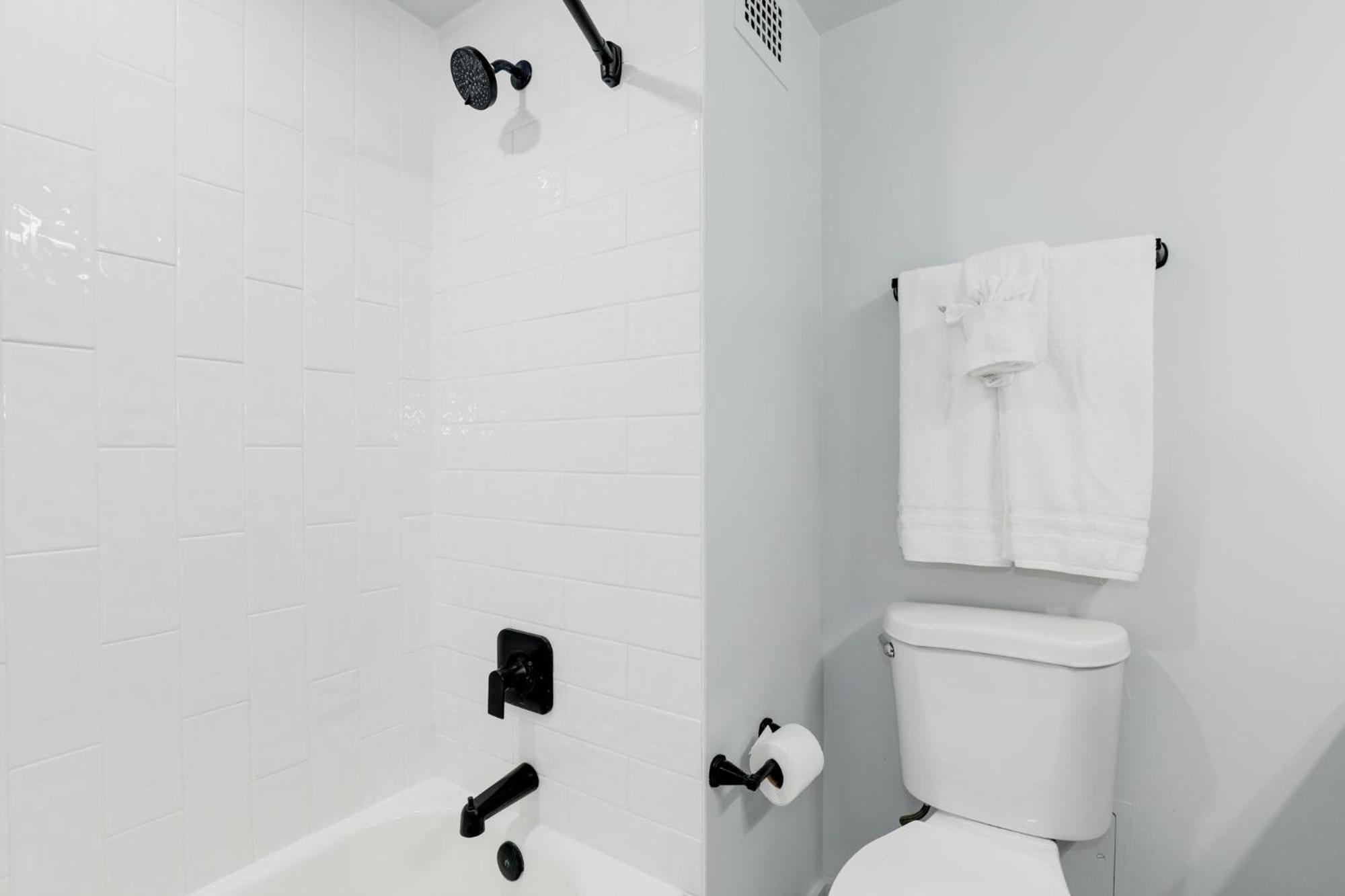 Luxury 3 Bedroom Retreat In Arlington Exterior photo